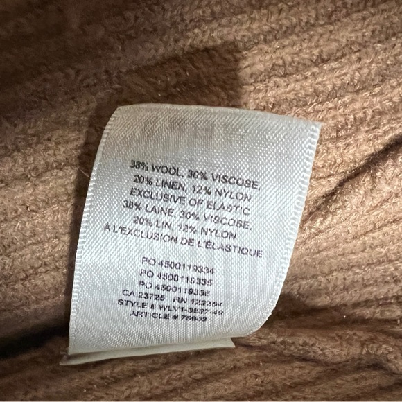 Babaton Sweater - Picture 8 of 9